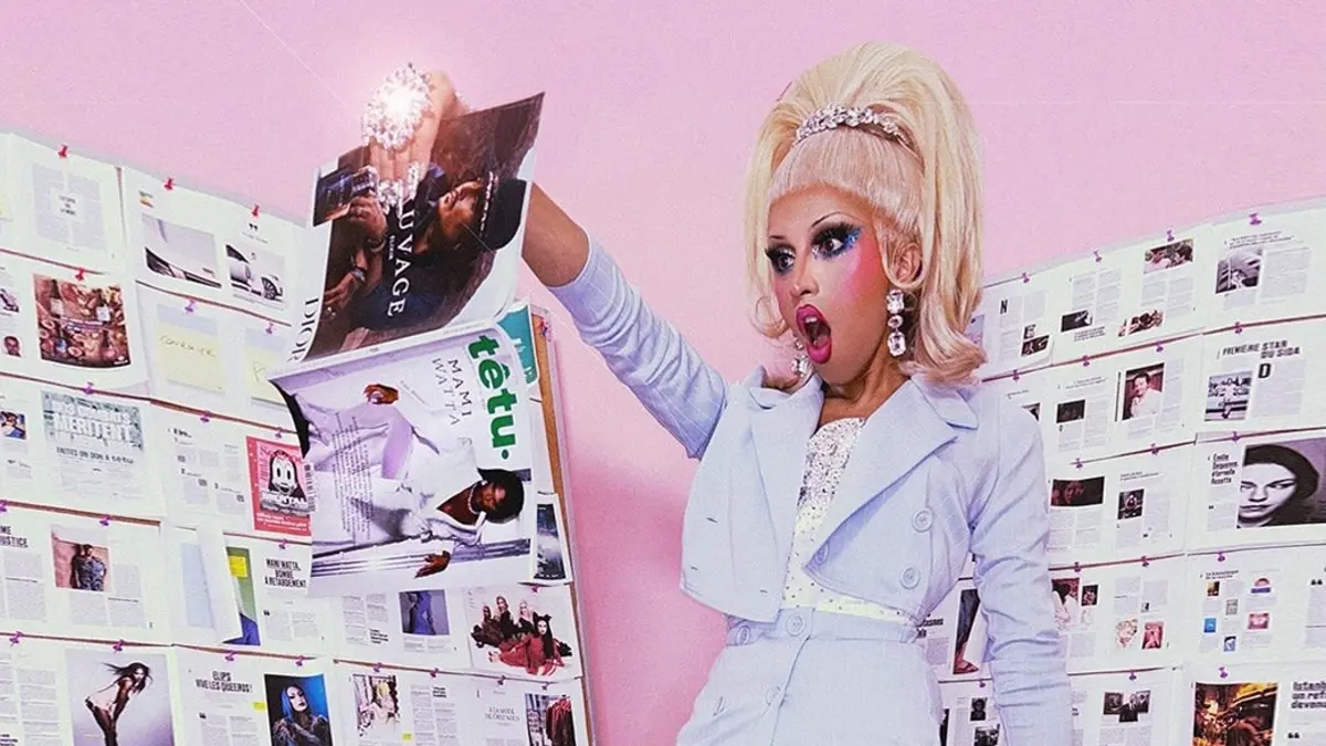 Viewing Drag Race France S4 Ep.5 - Drag Invasion