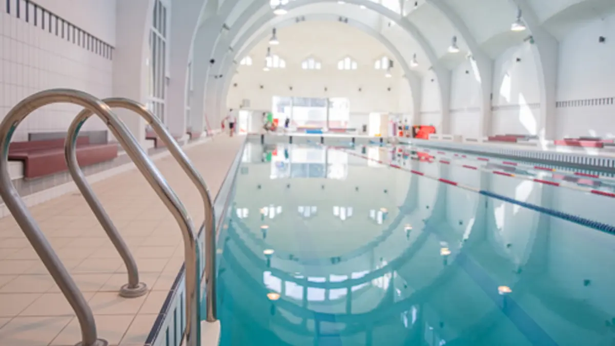 Cet été, faites le plein d’activités à la piscine de la Butte aux Cailles !