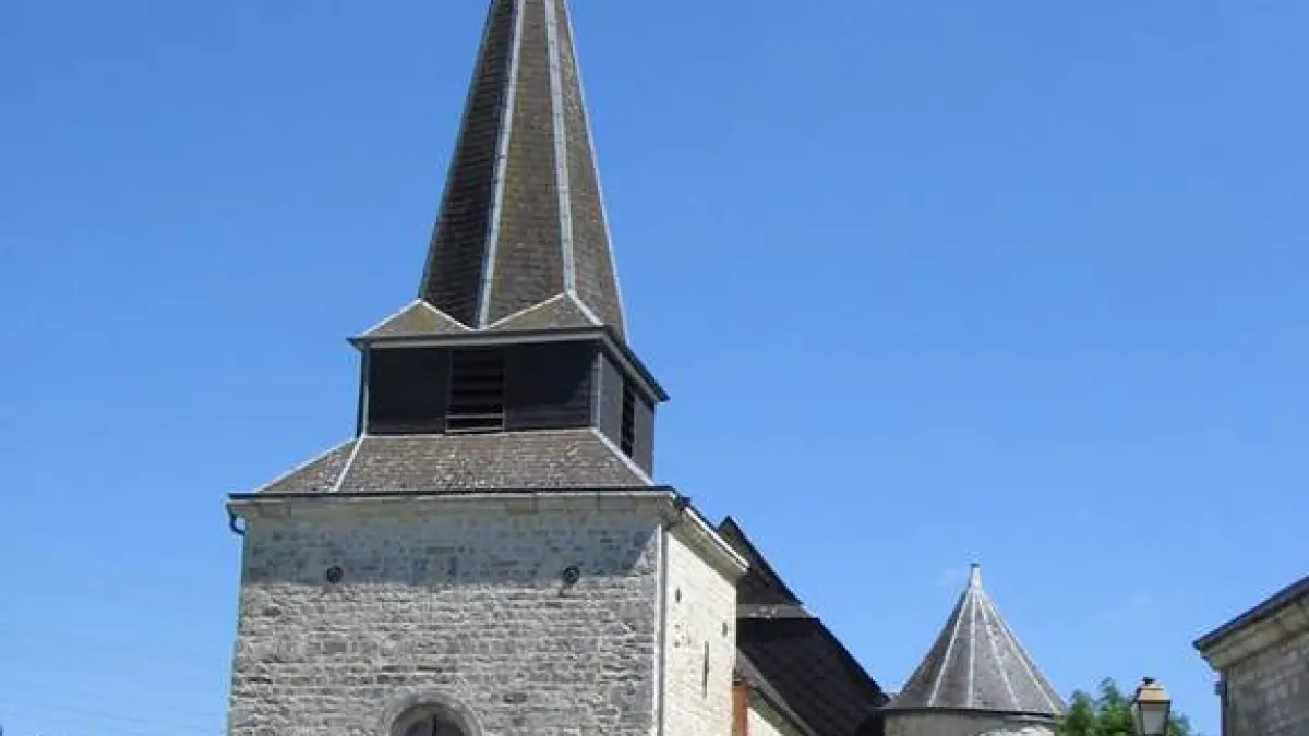 ROUTE DES EGLISES FORTIFIEES DE THIERACHE - BOSSUS-LES-RUMIGNY