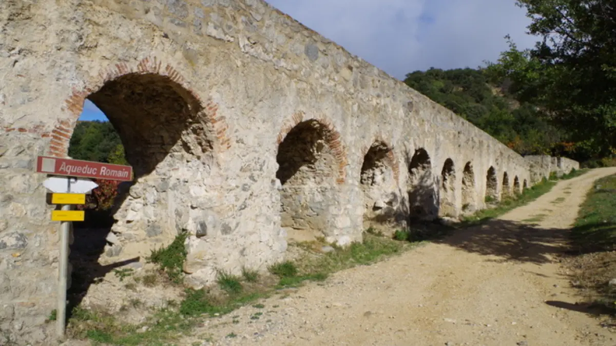 AQUEDUC ROMAIN