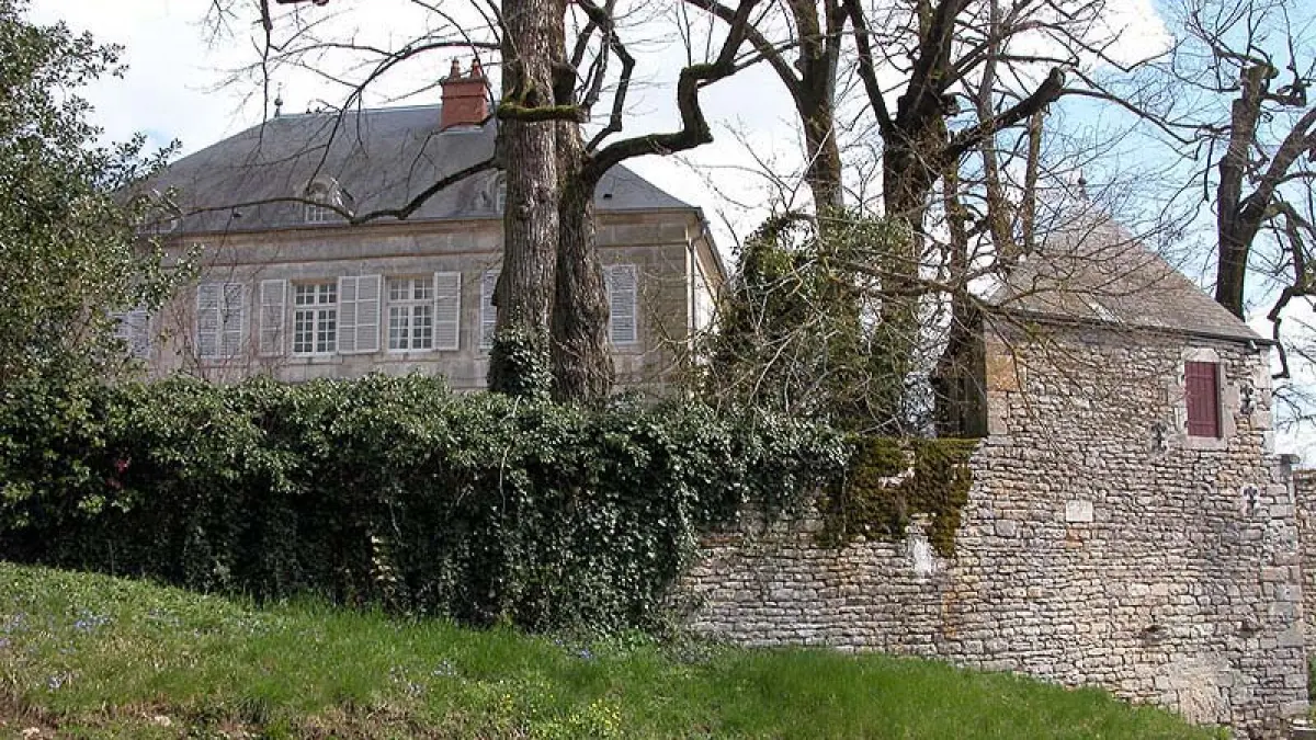 Château XVIIIe siècle de Chatoillenot