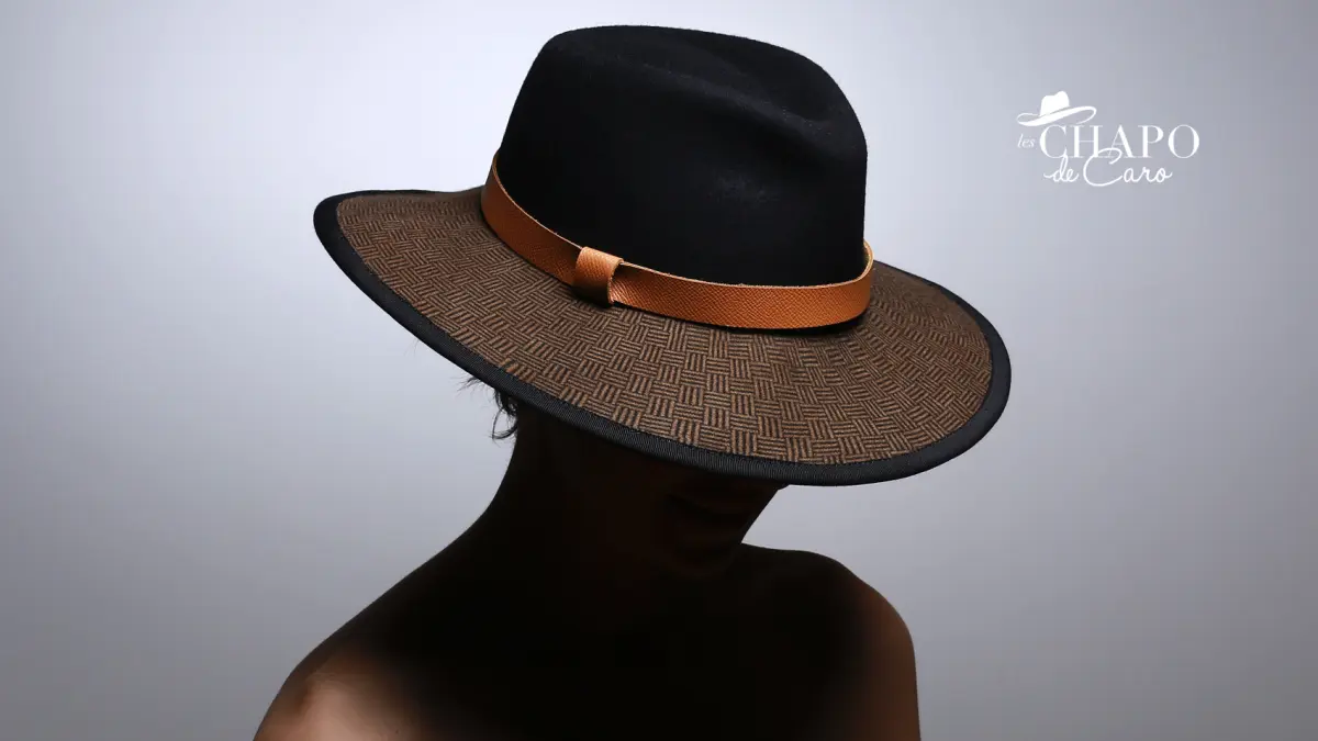 CHAPELIERE-MODISTE - CREATION DE CHAPEAUX ET ACCESSOIRES DE TÊTE