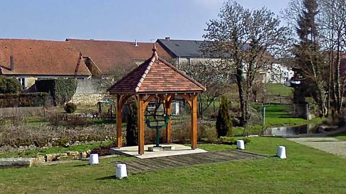Pont-bascule d'Is-en-Bassigny