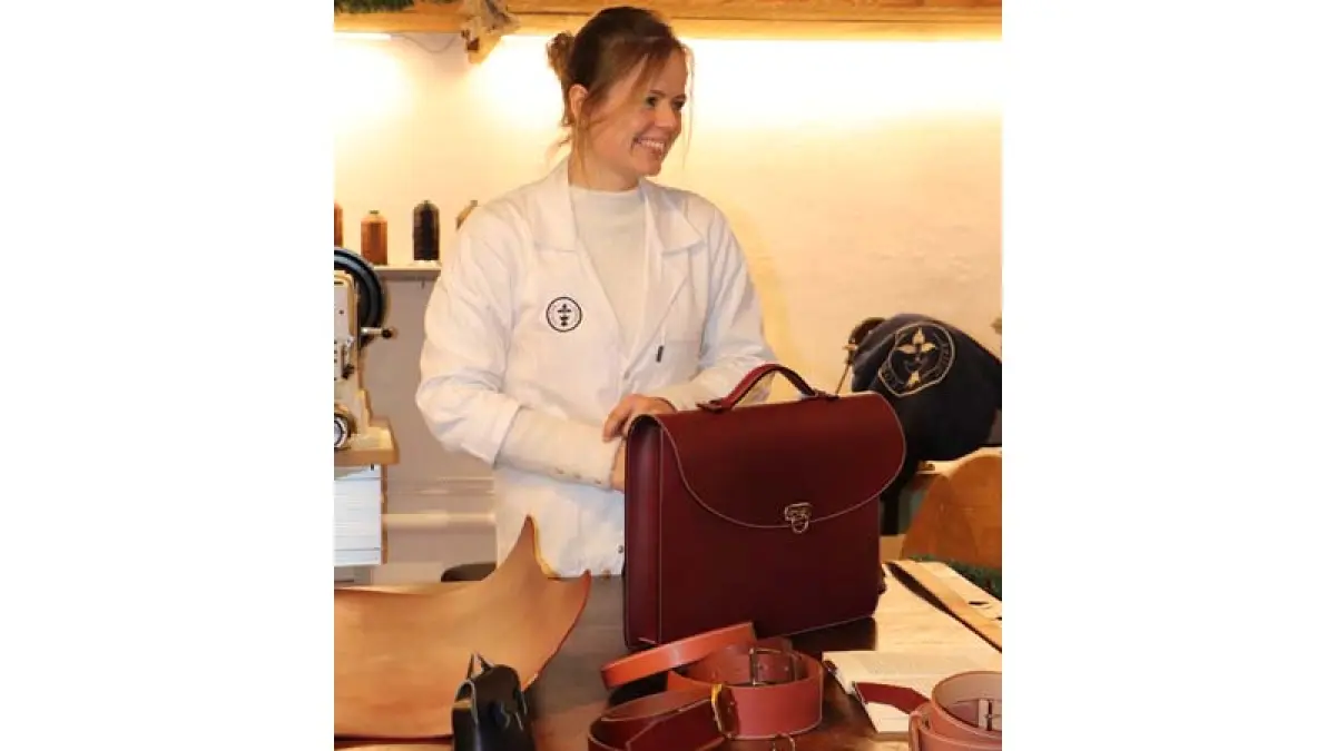 Visite de l'atelier de sellerie et atelier d'initiation du Haras du Pin