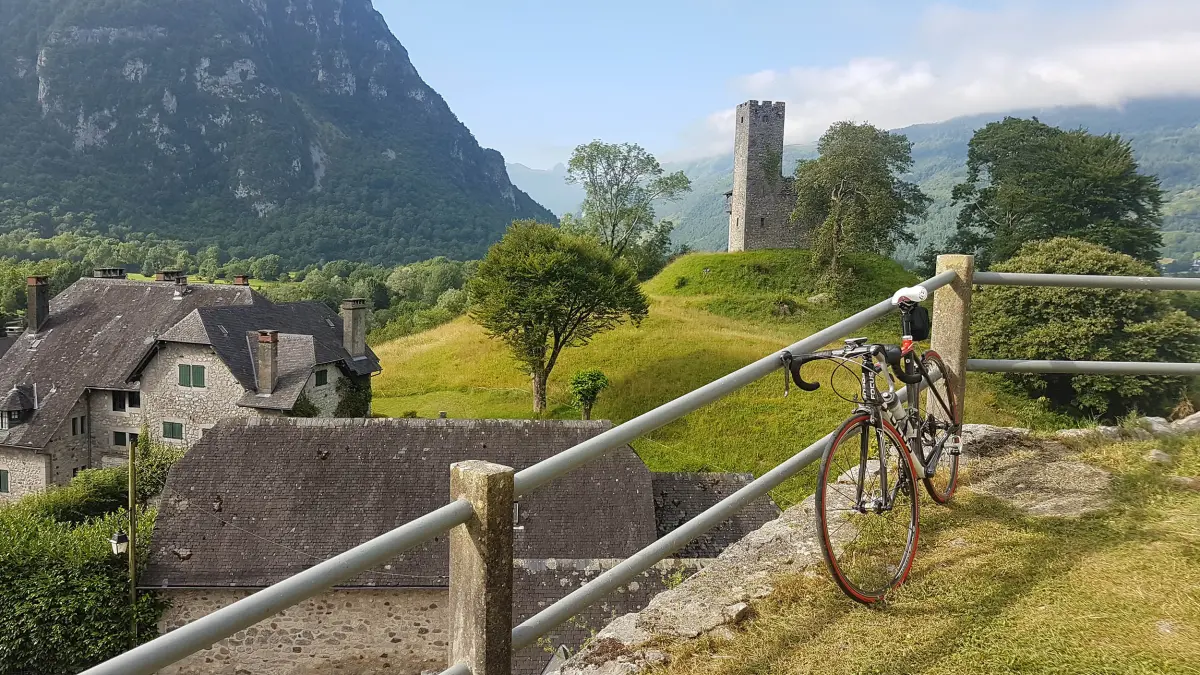 Le tour de la vallée d'Ossau en VAE