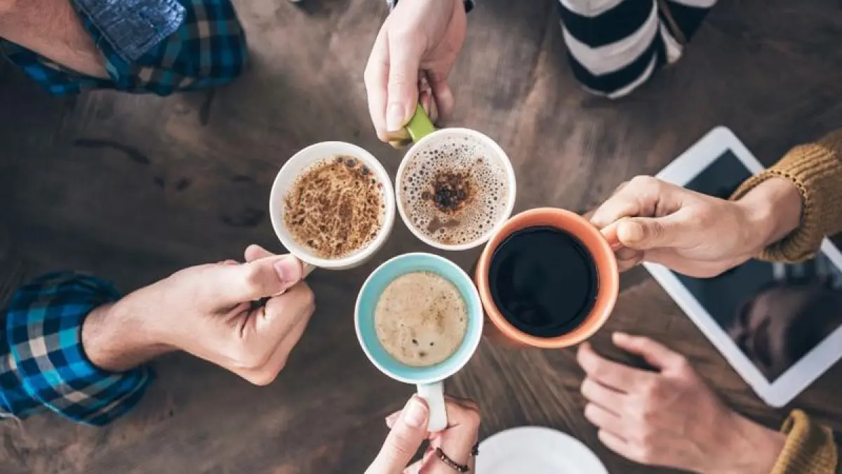 Le café des vacanciers