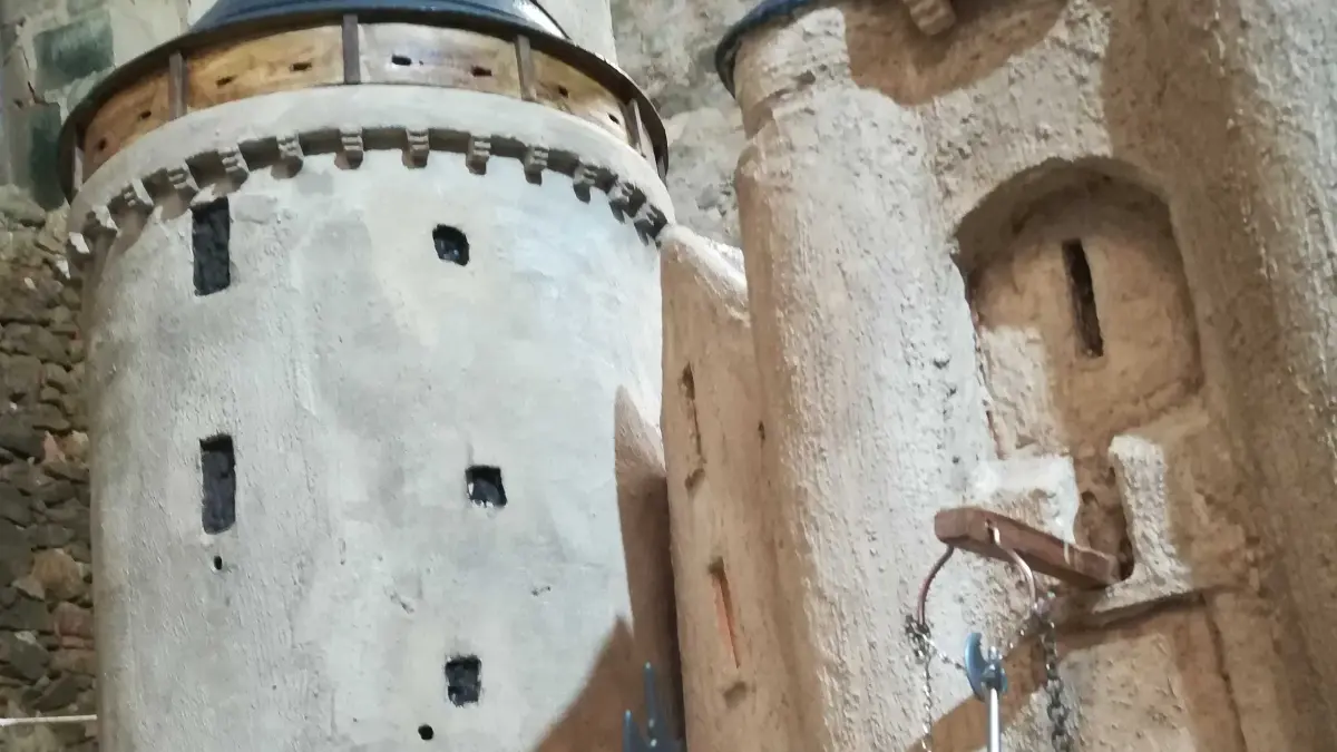 Château de Saint Mesmin - Sacrés chantiers, façon Playmobil®