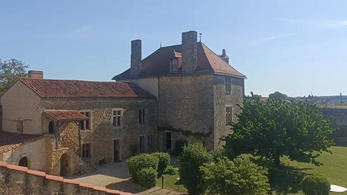 Le Vieux Château