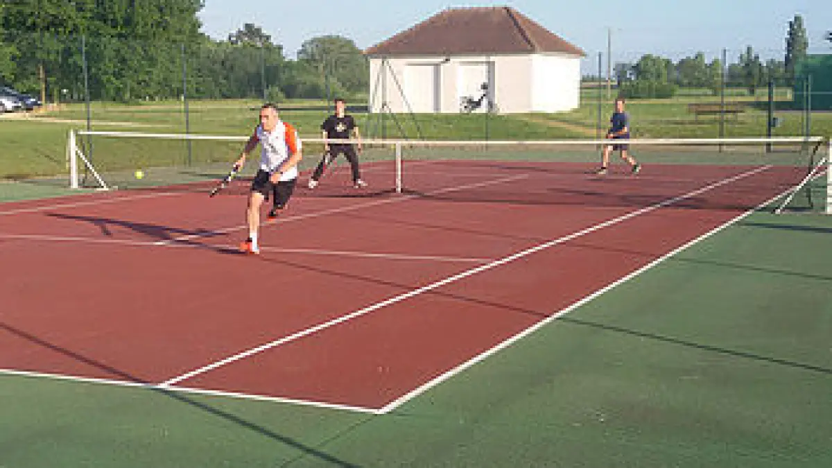 Terrain de Tennis de Saint-Genest