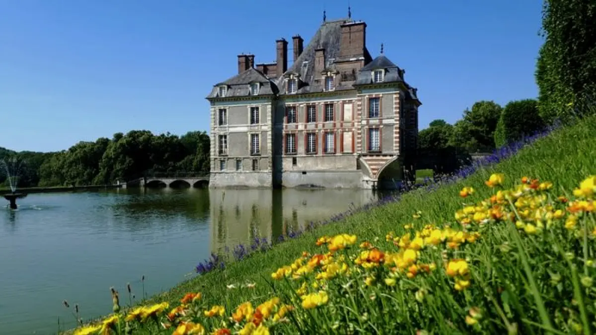 Visite guidée du château d'Ormesson et de son domaine