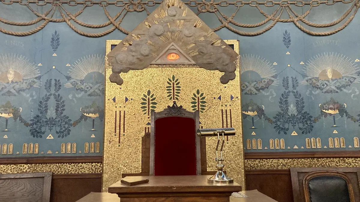 Visite d’un temple franc-maçon