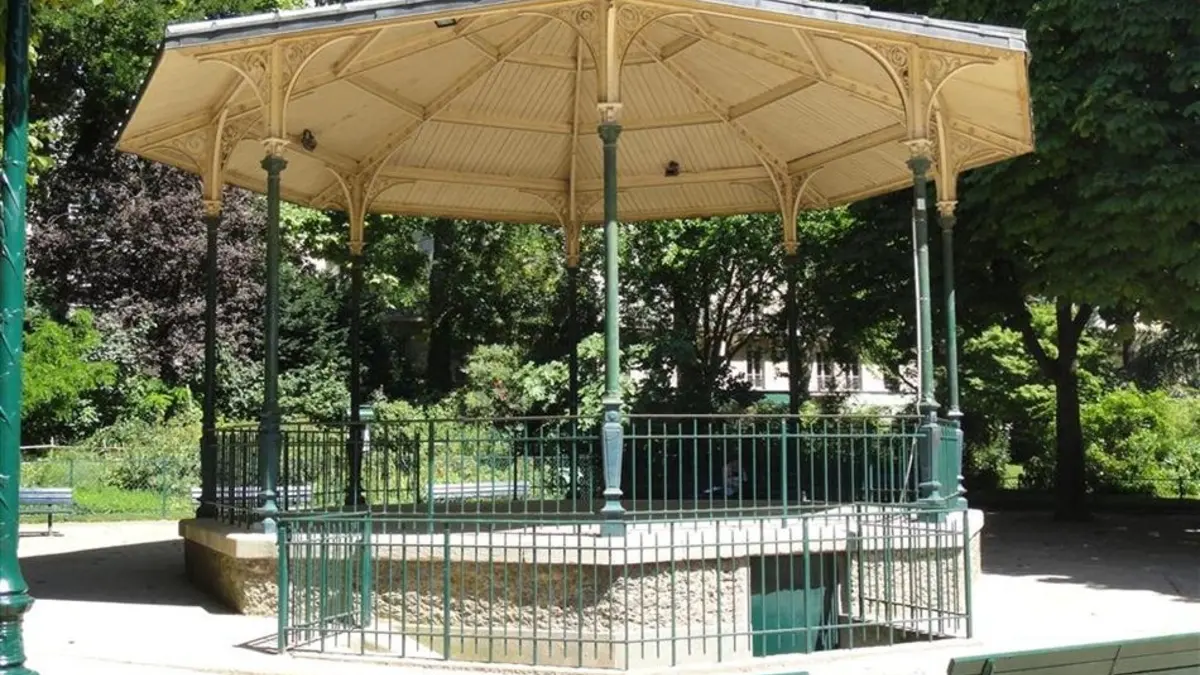 Kiosques en fete Square Maurice Gardette