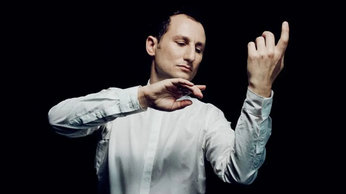 Adam Hickox / Antoine Tamestit