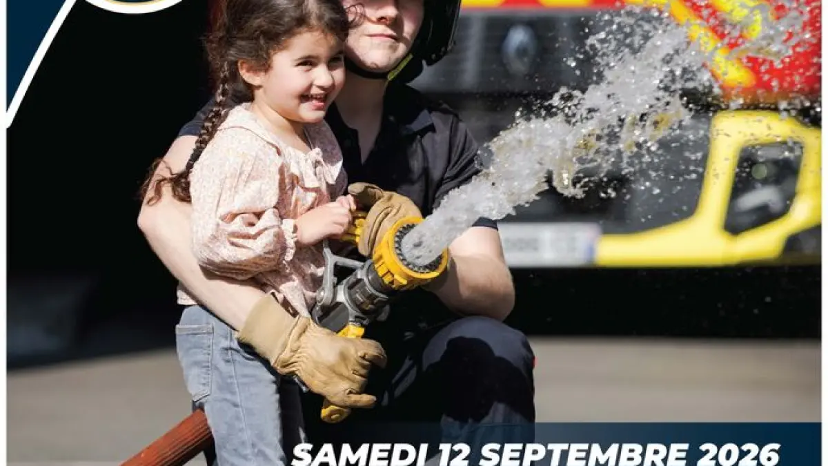 Porte ouverte de la caserne de pompiers