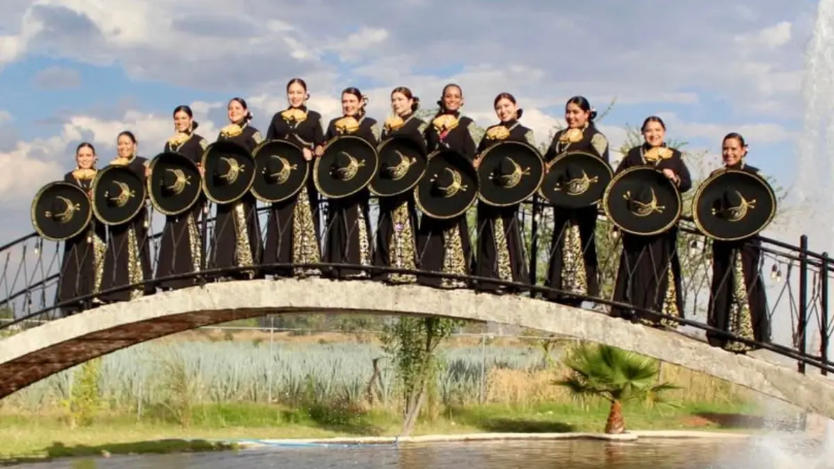 Table ronde : « Cheffes de mariachis : parcours, passions et femmage aux pionnières »
