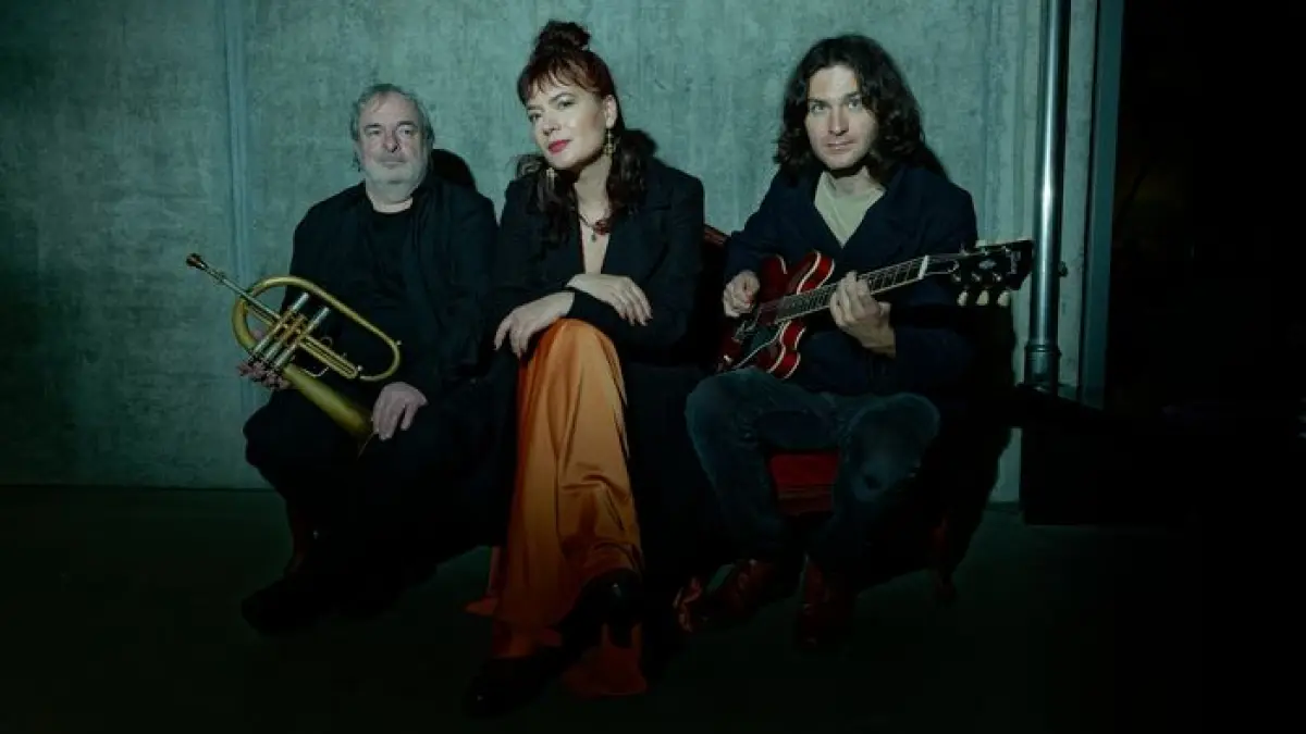 ELINA DUNI - ROB LUFT - MATTHIEU MICHEL