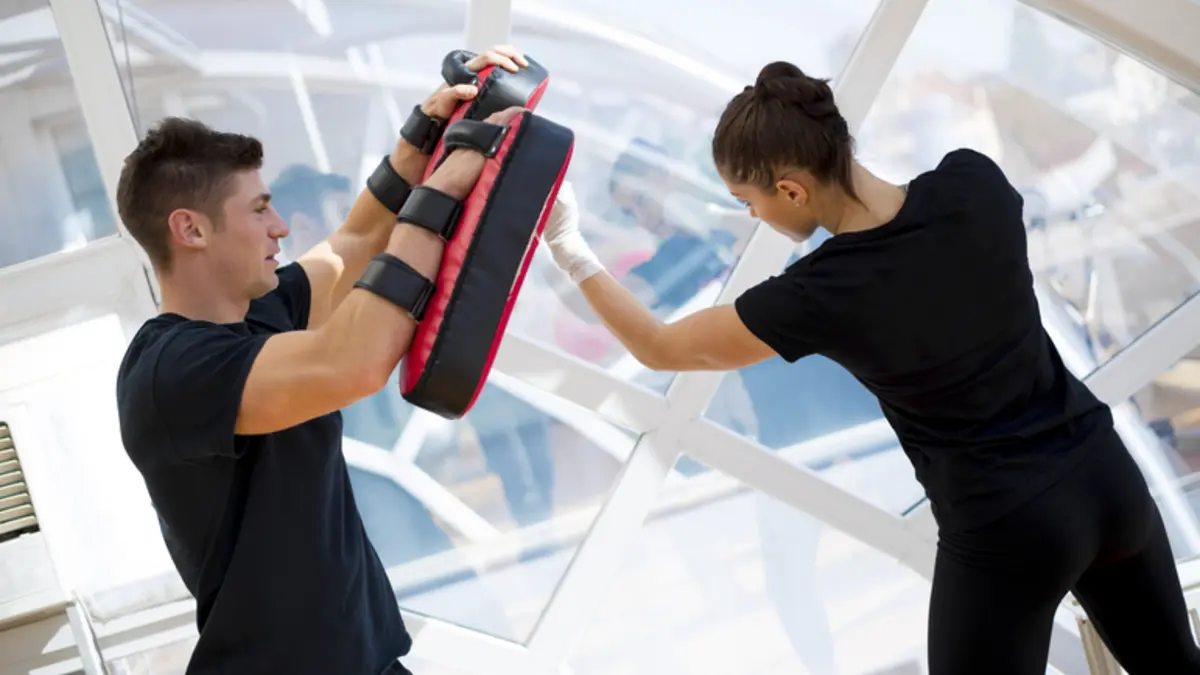 Paris sport proximité : cardio boxing, fitness, stretching et auto-défense féminine au gymnase Jean Dame