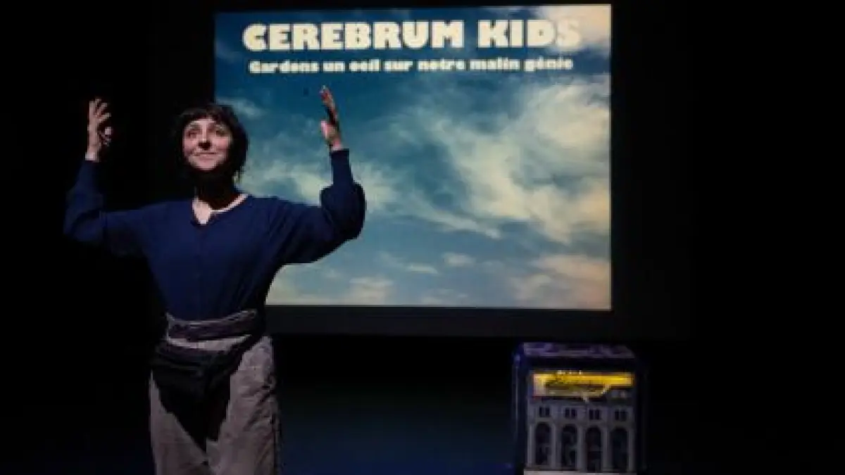 Spectacle Cerebrum Kids